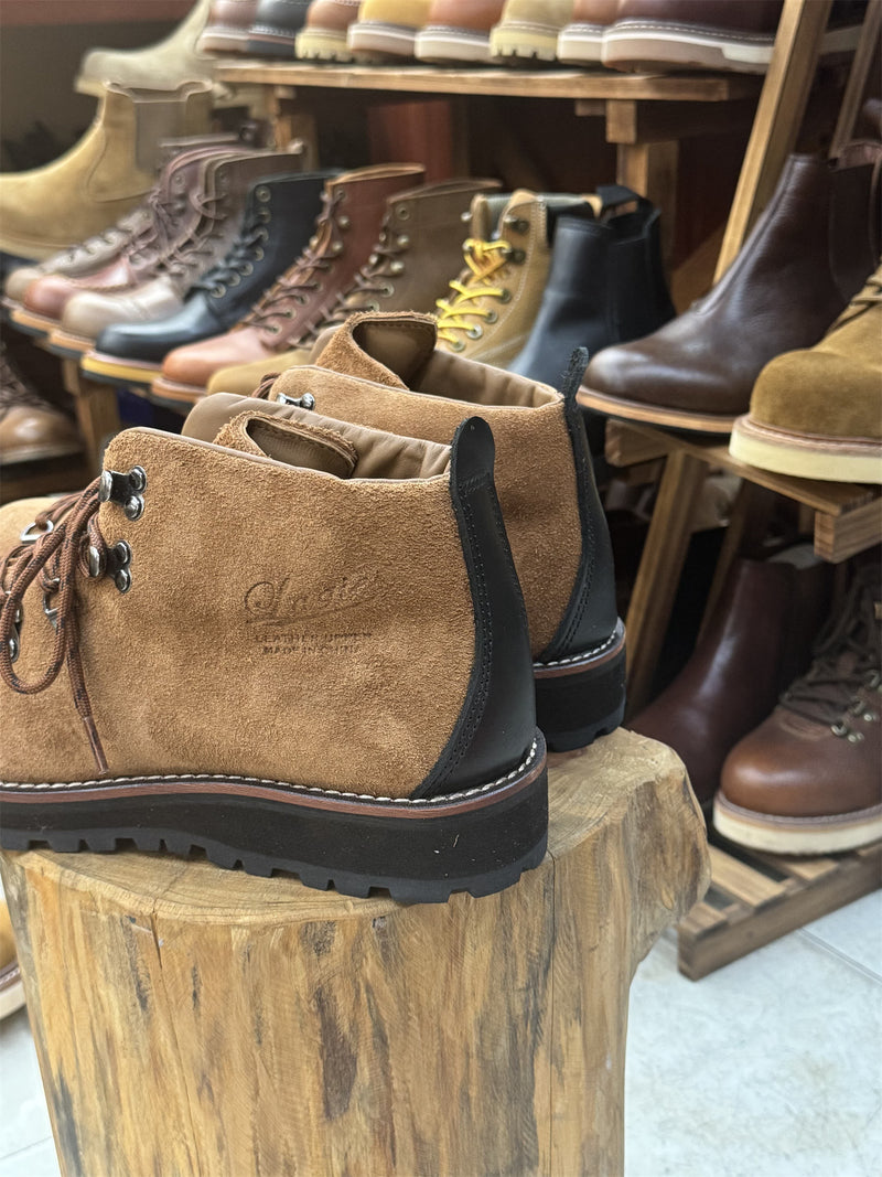 Men's handcrafted waterproof hiking boots – photo 2